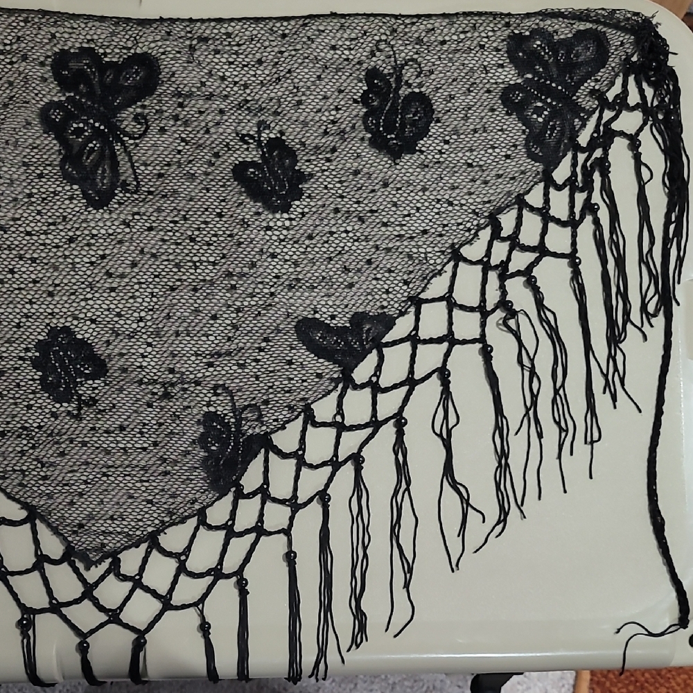 Elegant Black Lace Shawl with Butterfly Design